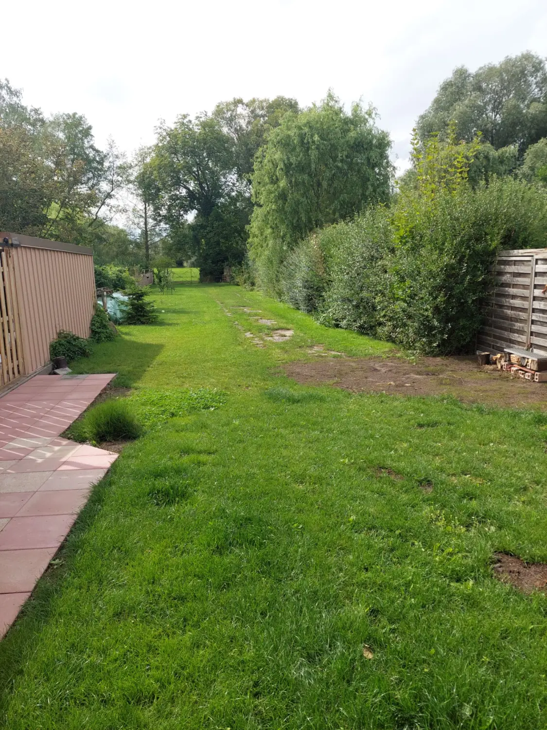 Ferienwohnung zur Burg Garten