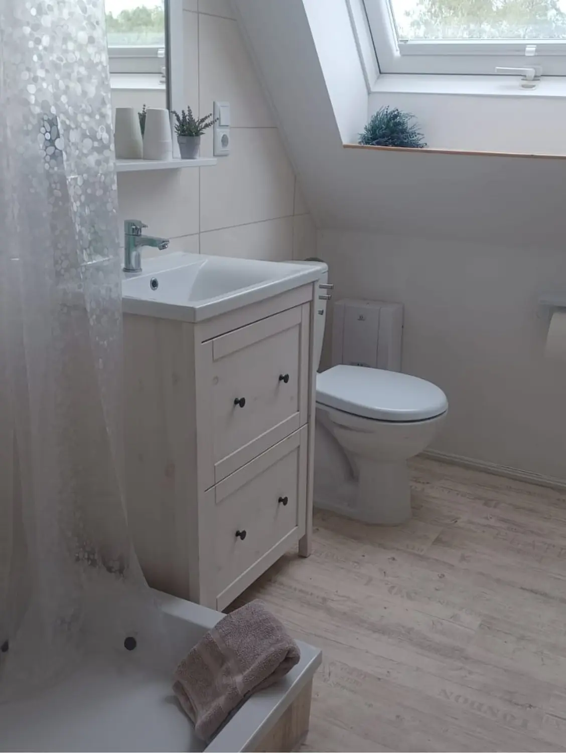 Ferienwohnung zur Burg Badezimmer